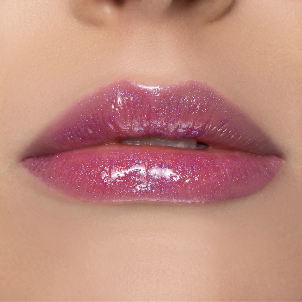 Black Moon Cosmetics Recently Deceased Duo-Highlighting Blush and Lip Gloss - Picture 10 of 13